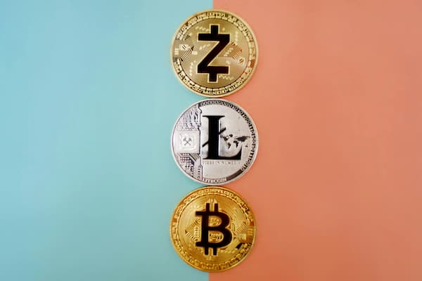 炒股和炒黄金哪个更靠谱